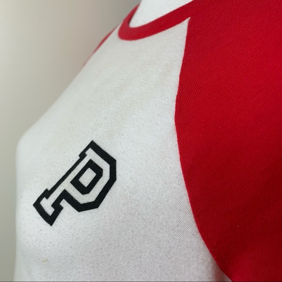 PINK VICTORIA’S SECRET SHORT SLEEVE TEE - Picture 5 of 11